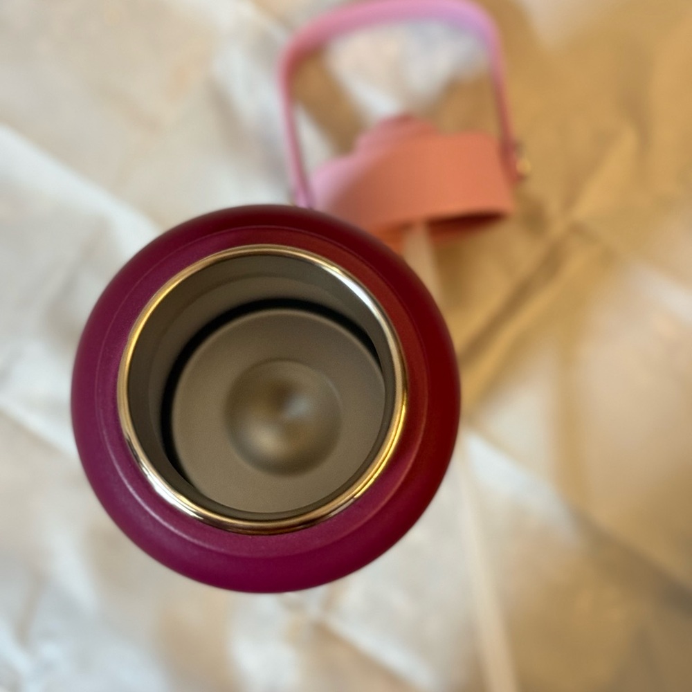 Puma Berry and Black Hydration Bottle - Picture 3 of 6